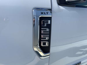 2022 Ford Super Duty F-250 SRW XLT 4WD Crew Cab 6.75&#39; Box